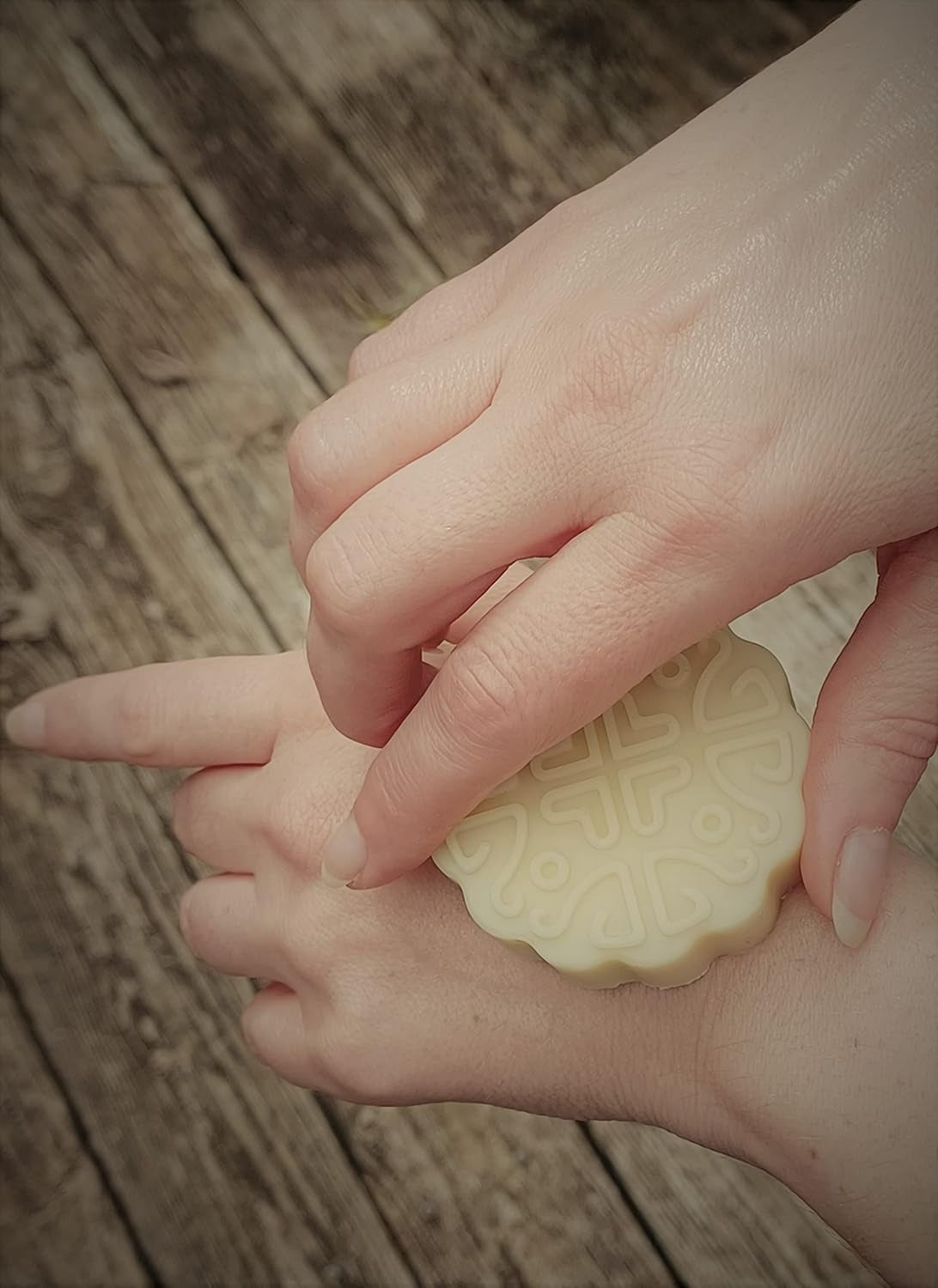 Black Forest Lotion Bar - Waterless Lotion Bar for Dry Skin - Black Forest Scented Moisturizing Beeswax Lotion Bar - Convenient Travel Lotion - Eco Friendly Lotion Massage Bar